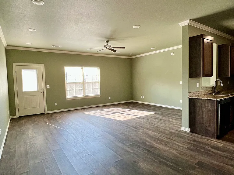 9304 Houston St #9304 — Photo 12