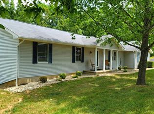 5770 Gildehaus Rd, Villa Ridge, MO 63089