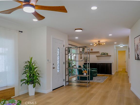 2nd image of 335 Ridgelake Dr