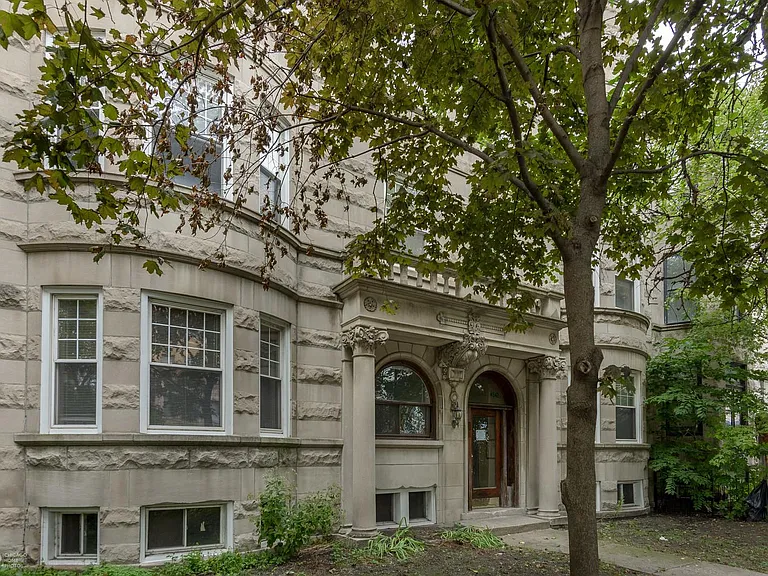 4540 N Sheridan Rd #1 — Photo 1