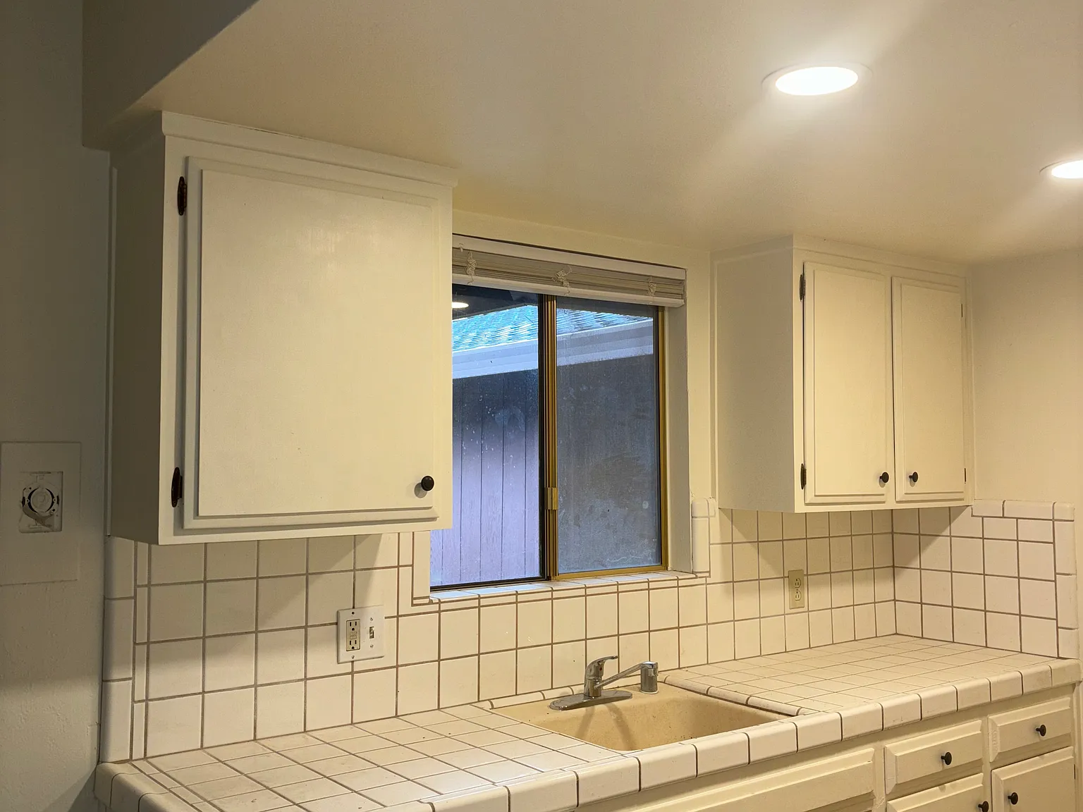 2 bed, 950 sqft, $1,850 — Photo 2