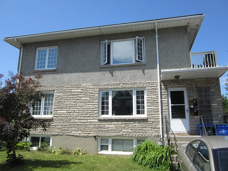 2422 Clover St #3 — Photo 10