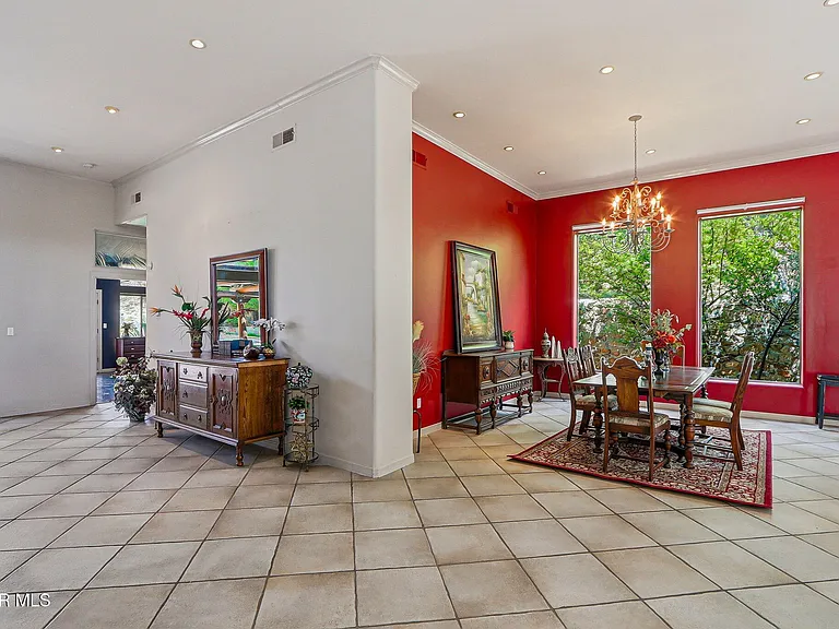 5601 Burning Tree Dr — Photo 9