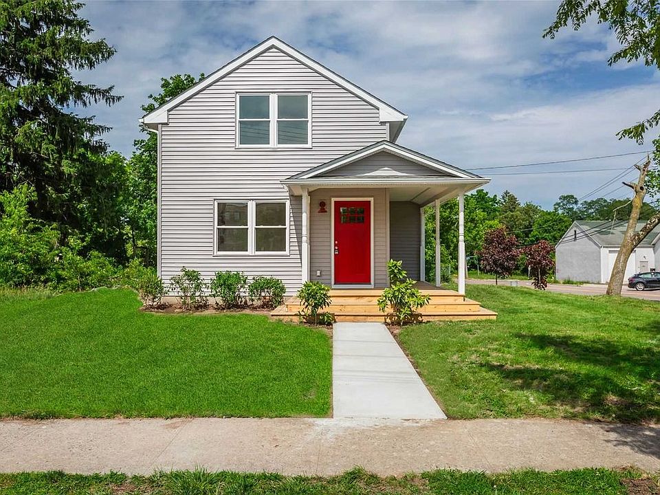1st image of 504 Saint Johns Pl