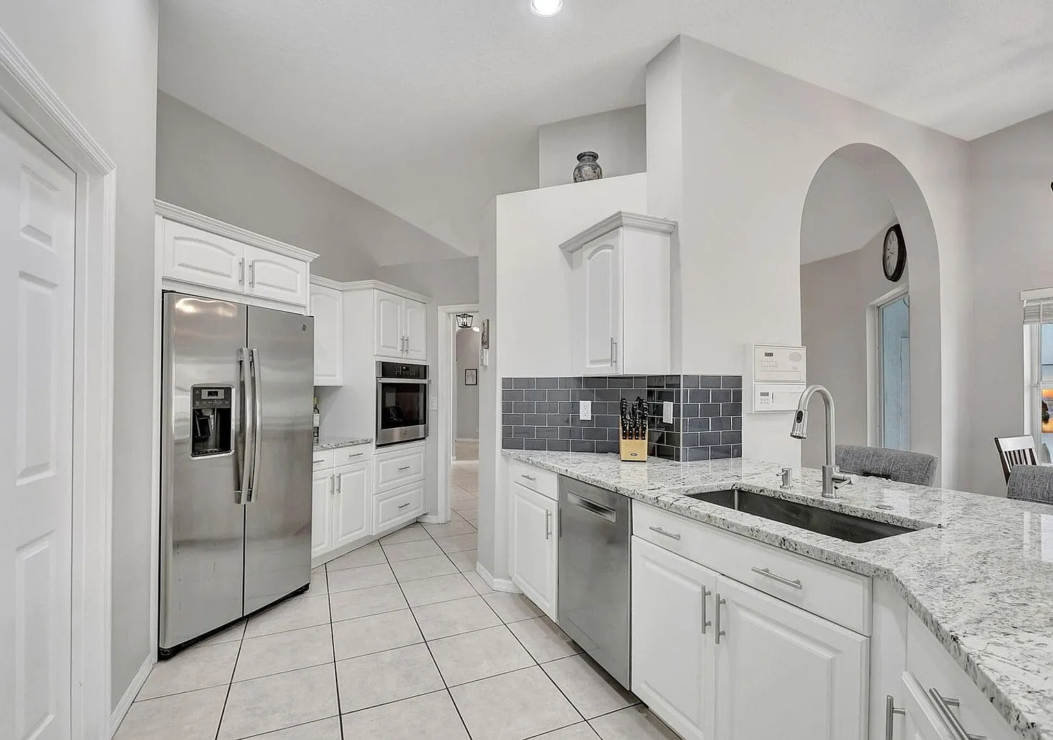 11723 Waterbend Court, Wellington, Fl 33414 - 8850 — Photo 3