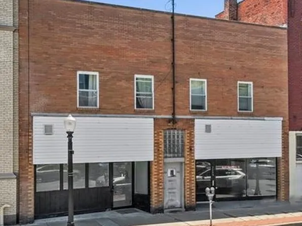 211-213 5th St, Ellwood City, PA 16117