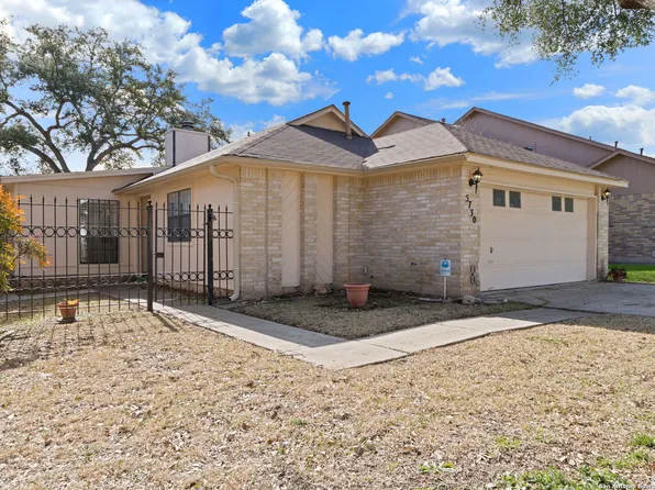 5730 SPRING WATCH, San Antonio, TX 78247