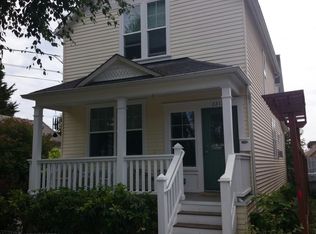 2217 NW 63rd St, Seattle, WA 98107