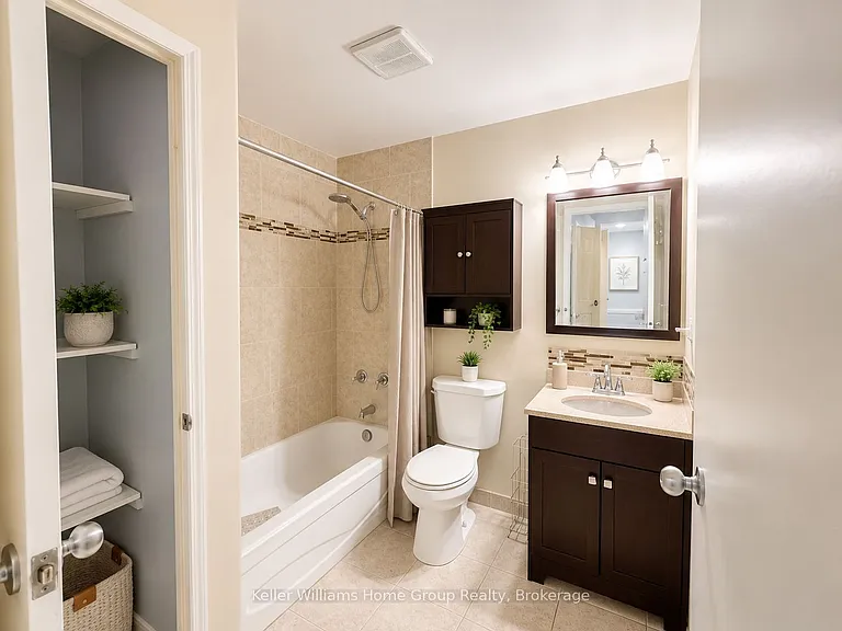 65 Highland Cres #106 — Photo 7