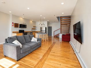 74 Carroll St #R3-3, Binghamton, NY 13901