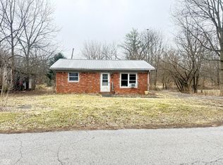 305 E Union St, Waynetown, IN 47990