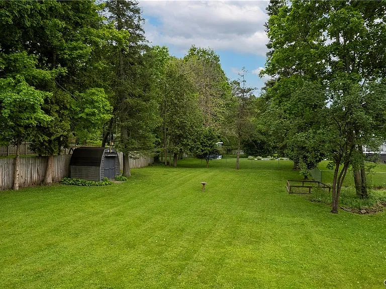 22 Kellogg St — Photo 44