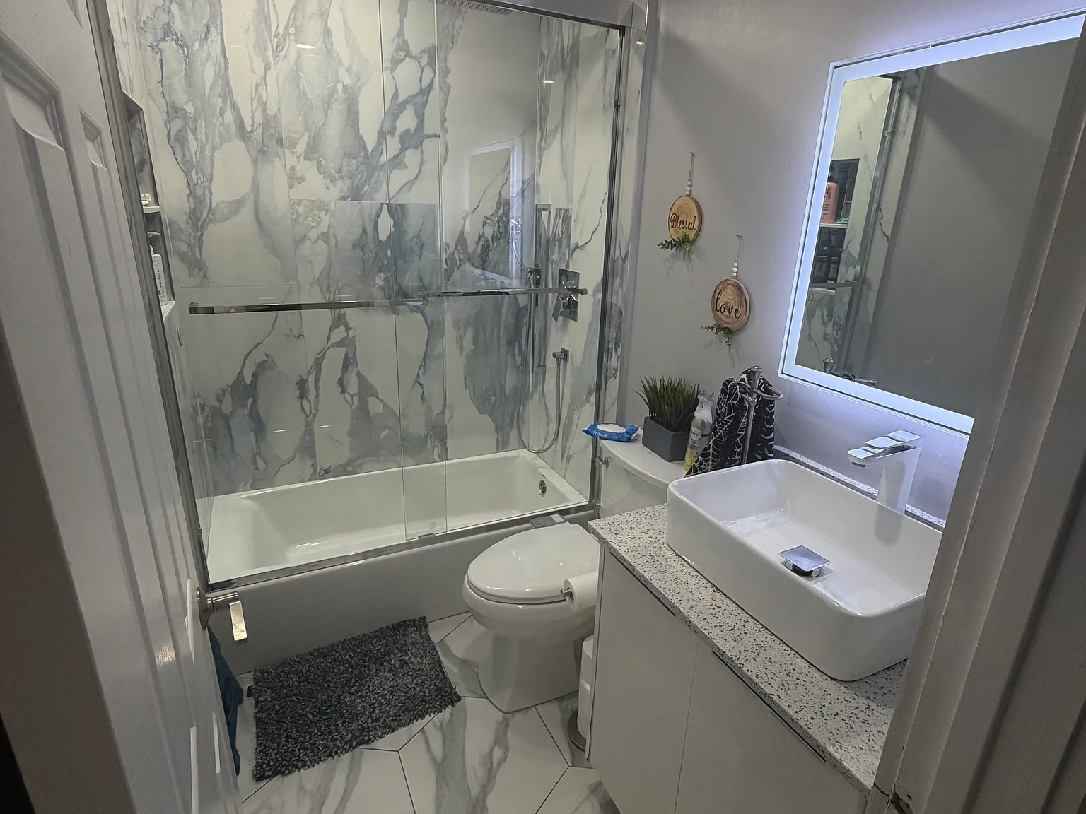 3 bed, 1542 sqft, $3,700 — Photo 3