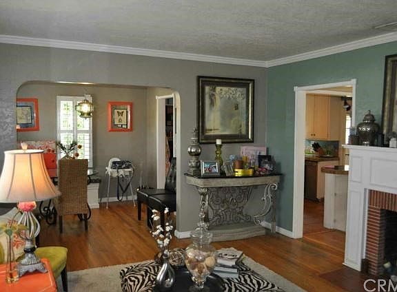 3rd image of 1418 E Cartagena St