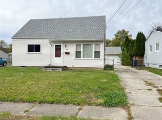 2942 Millbrook St, Akron, OH 44314