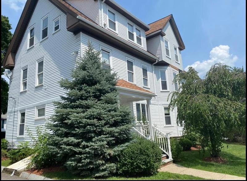1st image of 251 Washington St #2