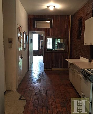 5th image of 433 W 48th St APT 2W