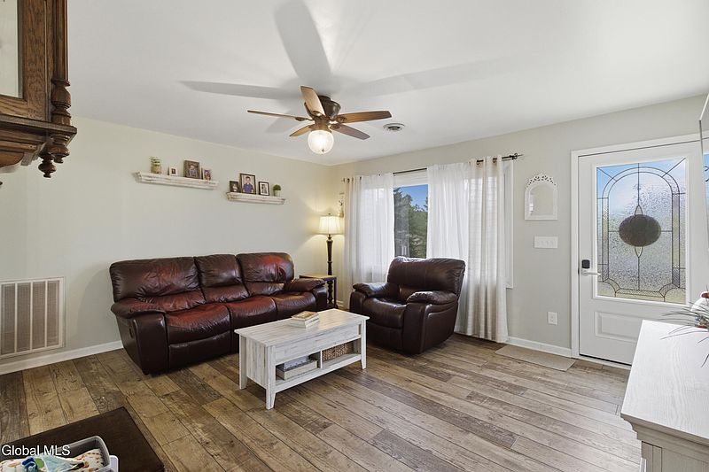 2nd image of 53 Sage Road