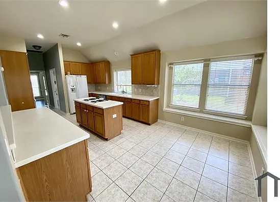 11719 Goldstream Ct — Photo 14