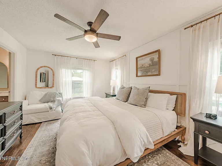 511 Chancellor Dr E — Photo 24