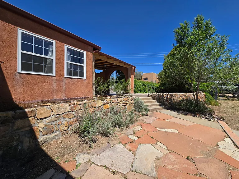 166 Galisteo Ln — Photo 34