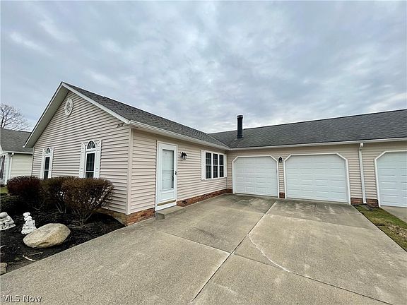2nd image of 8472 Bridgeport Ln