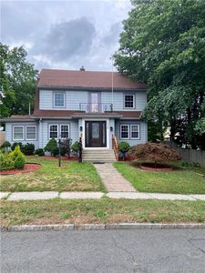 130 White Street, Hartford, CT, 06114