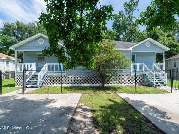 20029 Sunshine Dr, Long Beach, MS 39560