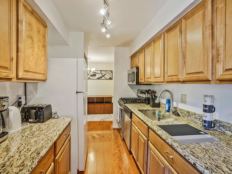 Modern Kitchen