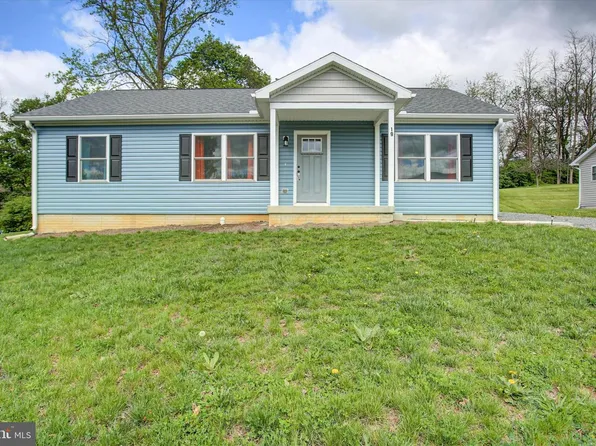 19 Brooklyn Dr, Mc Connellsburg, PA 17233