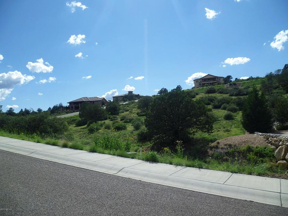 2nd image of 148 E Soaring Ave