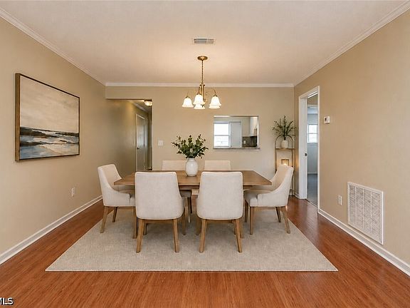 5th image of 1462 Myerlee Country Club Blvd #2G