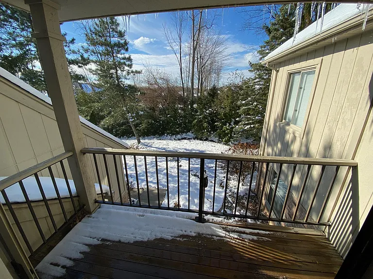 29315 Laurel Dr — Photo 15