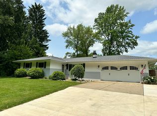 7430 Lee Rd, Jackson, MI 49201