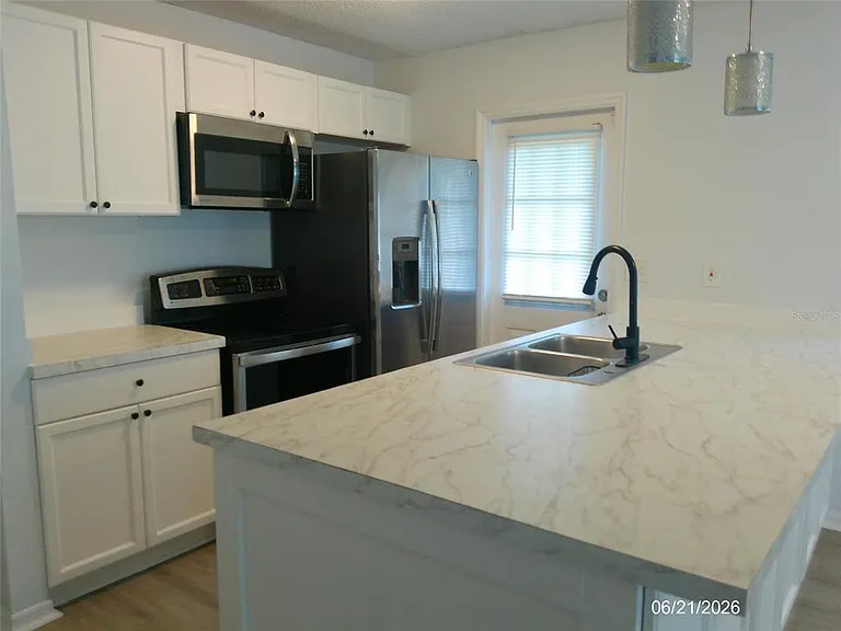 206 Mary Catherine Ct — Photo 3