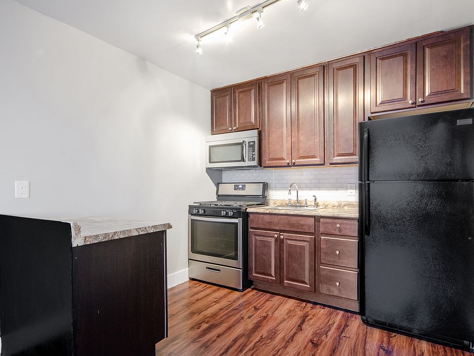 2nd image of 3101 Sappington Pl APT 221