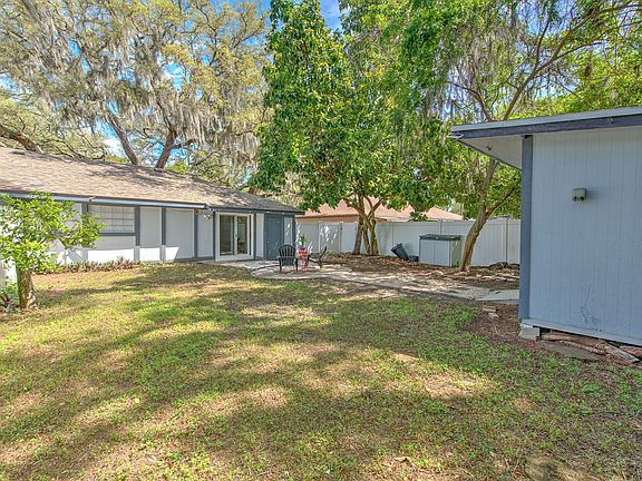 3rd image of 1338 Eagleview Dr