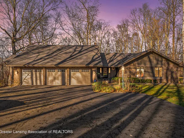 5329 Willow Hwy, Grand Ledge, MI 48837