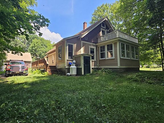 4th image of 88 Briggs Hill Rd
