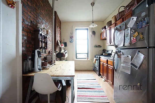 Rented by Rennit Inc. | media 4