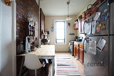 Rented by Rennit Inc.