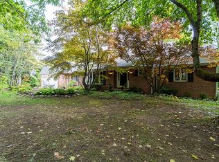 2025 Parker Rd, Hinckley, OH 44233