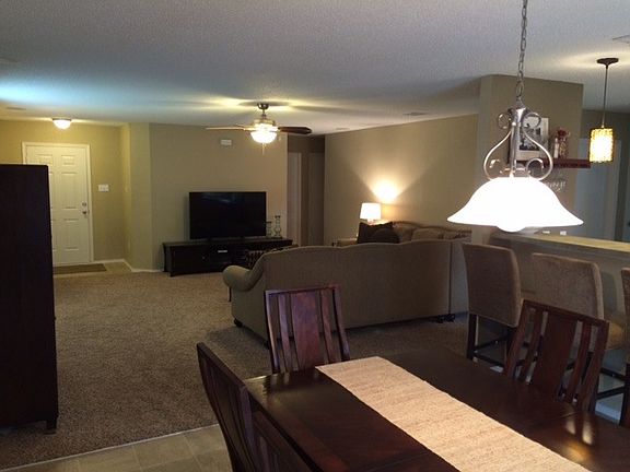 4th image of 224 Equestrian Dr