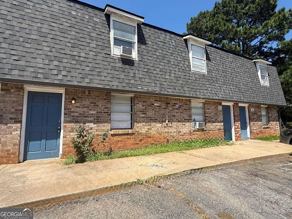 1st image of 660 Jolly Ave S