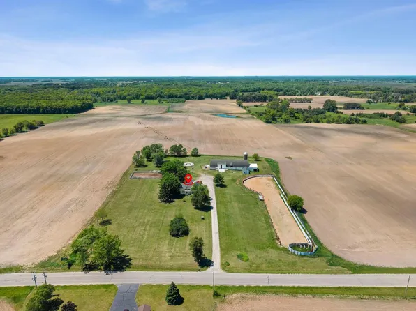 N9567 32nd Drive Road, Berlin, WI 54923
