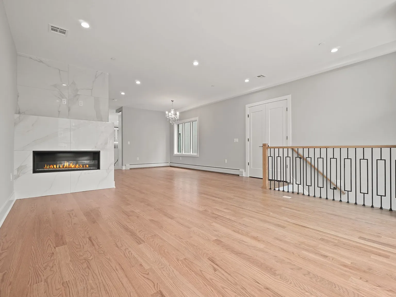 3 bed, $6,300 — Photo 4