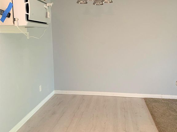 2nd image of 5252 Orange Ave Unit 521