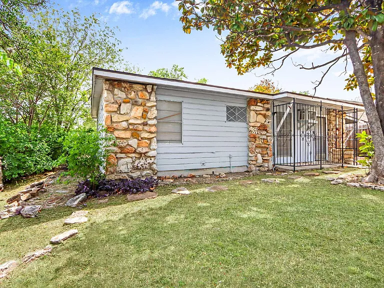 4602 Centralia Dr #CASITA — Photo 24