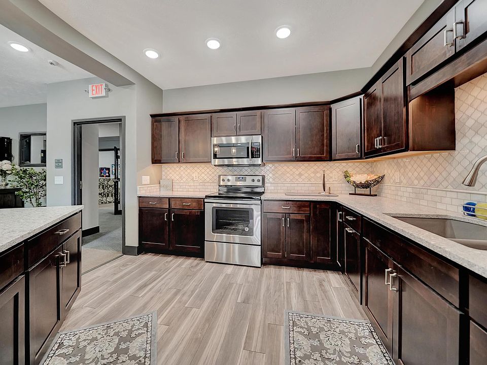 1st image of 8455 Cody Dr #314