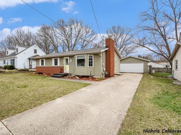 2544 Valleyview St SW, Wyoming, MI 49519